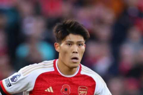 Takehiro Tomiyasu Set to Sign New Long-Term Contract with Arsenal