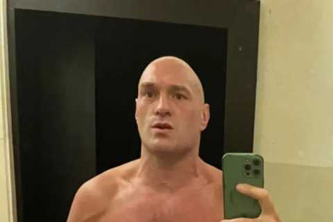 Tyson Fury Denies Using Old Picture to Show Off Physique for Cancelled Usyk Fight