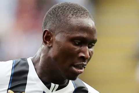 Former Premier League Star Makes Surprising Return to Football