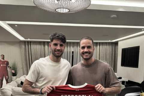 Liverpool Star Dominik Szoboszlai Reveals Bizarre Detail in Living Room as He Unveils New Tattoo
