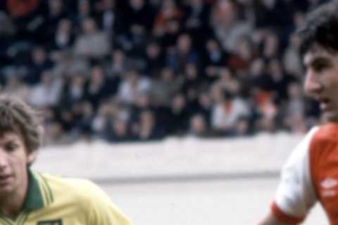 Former Arsenal Ace Collapses After Marathon FA Cup Run, Still Supports Replays