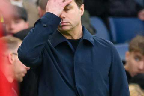 Mauricio Pochettino Holds Crisis Talks with Struggling Chelsea Players as Head Coach Takes..