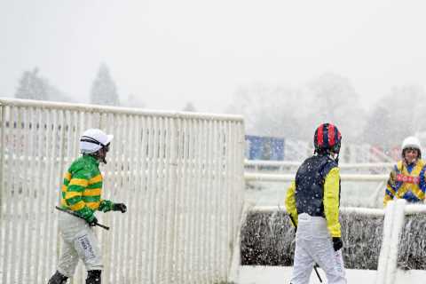 Iconic racecourse transformed into the 'St Moritz of Yorkshire' after snow storm