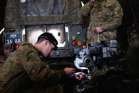 Armed Forces Lead the Way on Apprentice Take-ups – with 40 Different Schemes to Choose From