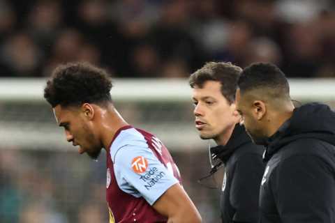Fears Aston Villa Star Boubacar Kamara Could Miss Rest of Season Due to Knee Injury