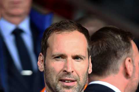 Petr Cech Reveals When Chelsea Can Expect to Win Premier League Again After 7-Year Title Drought