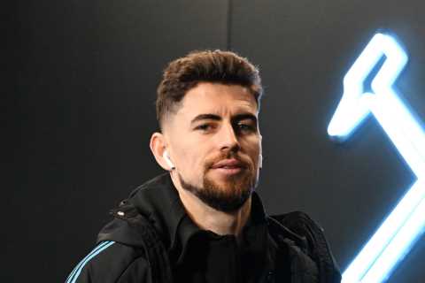 Arsenal Fans Convinced Jorginho Will Transition to Managerial Role After Incredible Gesture