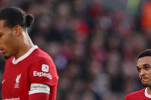 Liverpool Suffers Blow as Trent Alexander-Arnold Ruled Out of Carabao Cup Final vs Chelsea After..