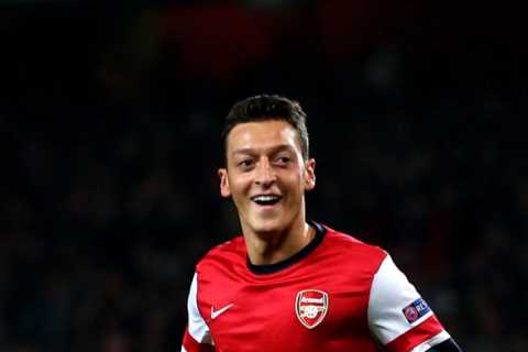 Mesut Ozil Teases Shock Comeback as Fans Notice Amazing Body Transformation