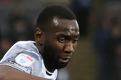 Yannick Bolasie Set for Unusual Return to Football with Brazilian Side