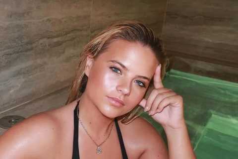 Apollonia Llewellyn Shows Off Curves in Tiny Thong Bikini in Latest Instagram Snaps