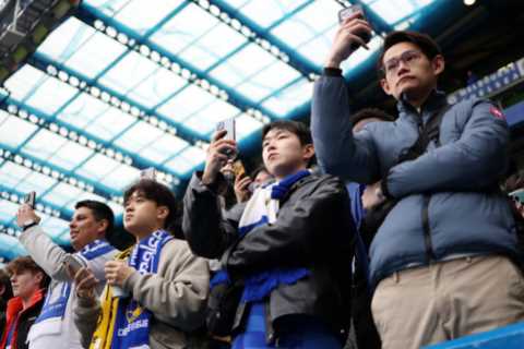 Chelsea Fans Face Travel Chaos as Last Train from Manchester to London Gets Cancelled