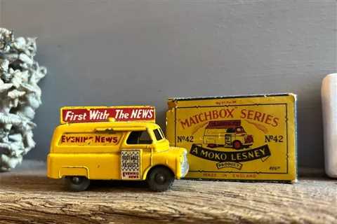 Woman Buys Toy Car for a Few Pounds, Discovers It's Worth Much More