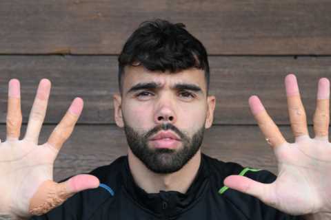 David Raya's 'Abnormal Shovel' Hands Helped Him Climb to Arsenal Fame