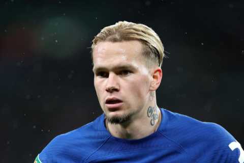 Chelsea Stars Bond After Wembley Defeat