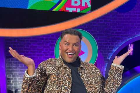 Celebrity Big Brother star David Potts turned to personalized videos and panto gigs after show..