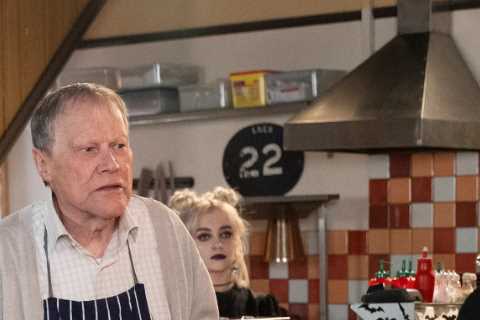 Roy Cropper Arrested for Murder in Coronation Street: Will He Face Life in Prison?