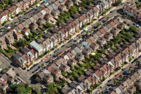 Thousands of Benefit Cheats Found on UK Social Housing Waiting Lists