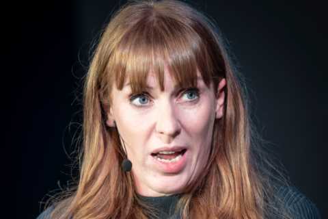 Labour supports Angela Rayner after being accused of tax evasion
