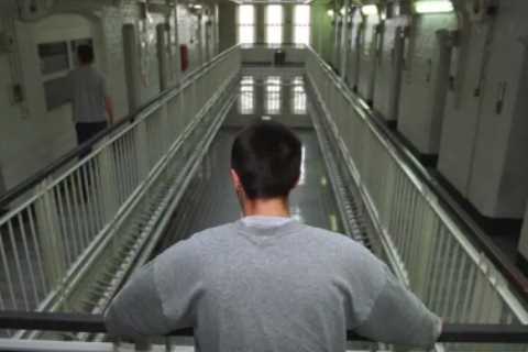 Prisoners to be Released Early in Government Bid to Ease Jail Overcrowding