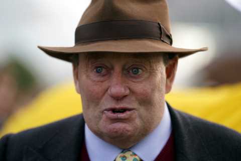 Nicky Henderson Withdraws Horses from Cheltenham Due to Health Concerns