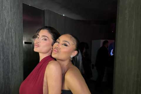 Love Island Star Cuddles Up to Kylie Jenner at LA Party – After Shock Split