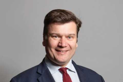 Armed Forces Minister James Heappey to Step Down Amid Defence Spending Row