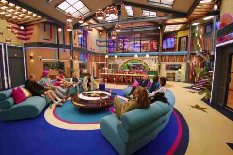 Celebrity Big Brother Fans Accuse Star of Having a Game Plan