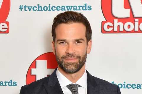 Gethin Jones Strips to Underwear in Behind-the-Scenes Pics from Morning Live