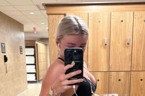 Paige Spiranac Rival Katie Sigmond Flaunts Toned Body in Skintight Shorts and Sports Bra..