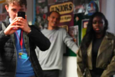 Sadiq Khan's Pool Performance Raises Eyebrows During Youth Club Visit