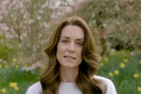 Princess Kate's Brave Decision to Share Cancer Diagnosis Raises Public Awareness