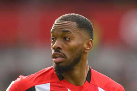 Arsenal's Striker Transfer Targets Revealed: Osimhen and Toney Unlikely Choices