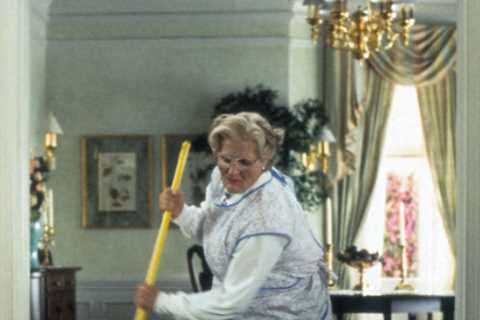 The Transformation of Mrs Doubtfire's Child Star: Unrecognisable at 44!