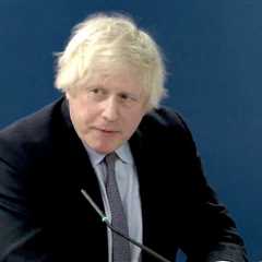 Boris Johnson warns Donald Trump over Ukraine crisis