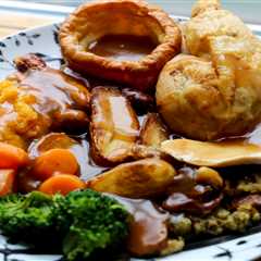Roast Dinner Fans Rush to Grab Toby Carvery Meal for Just £4