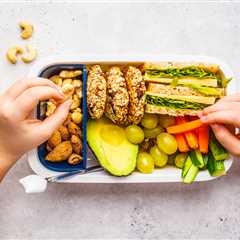 Five Ways to Prepare Delicious School Lunches on a Budget