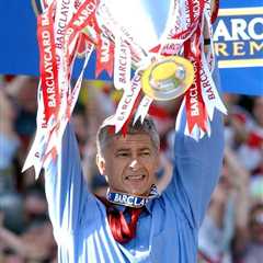 Arsene Wenger reveals Arsenal's 'advantage' in Premier League title race against Man City and..