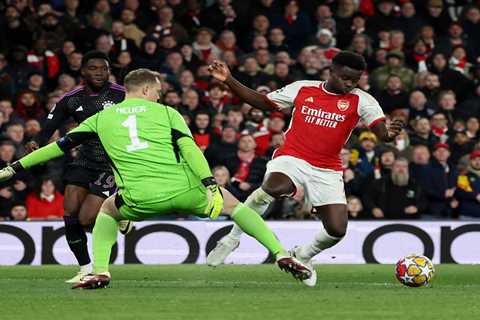 Arsenal Legends Split on Saka Penalty Shout vs Bayern