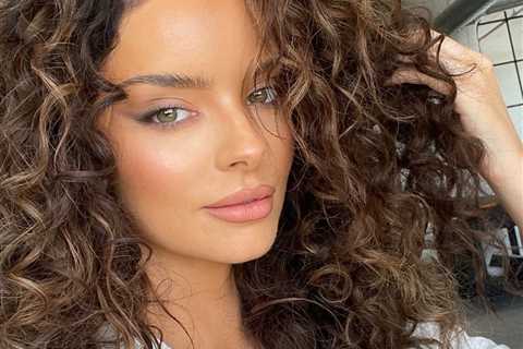 Maura Higgins' Stunning Transformation at Coachella