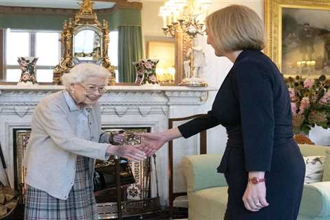 Queen Elizabeth's parting words to Liz Truss revealed