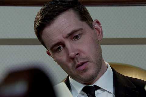 Todd Grimshaw stirs up drama at the funeral parlour in Coronation Street