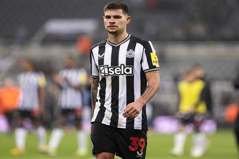 Newcastle Star Bruno Guimaraes Drops Major Hint Over Future Amid Arsenal Transfer Interest