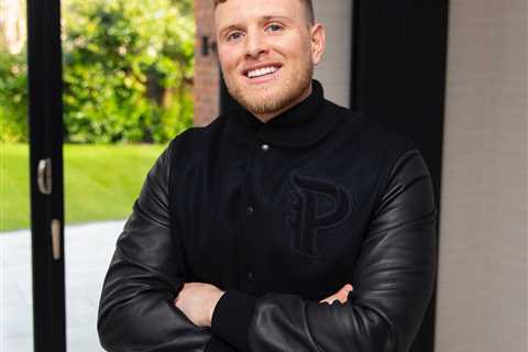 Towie's Tommy Mallet hints at money troubles as he sells £200k supercar and faces massive tax bill