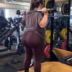 Towie’s Lauren Goodger flaunts curves in gym workout after show return