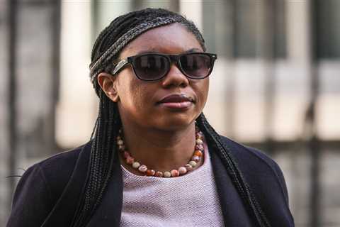 UK's First Failed Asylum Seeker Voluntarily Relocates to Rwanda