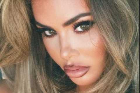 Chloe Sims shows ex Miles what he’s missing with sultry snap after shock split