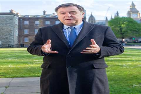Tough Welfare Reforms Set to Get Thousands off Benefits