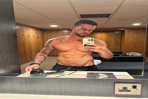 Gaz Beadle stuns fans with body transformation after health battle
