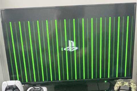 PS5 Gamers Rally to Fix Infamous Green Screen Issue